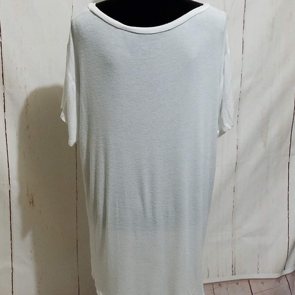 🛍 Fifth Sun Oversized Skull Scoop Neck Tee L - Picture 4 of 5